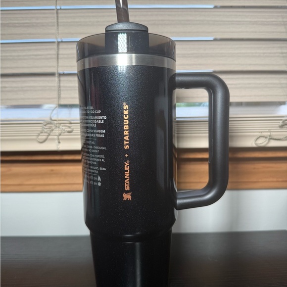 Stanley X Starbucks Mexico Black Shimmer Dark Pumpkin Spice 30oz Tumbler  BNWT